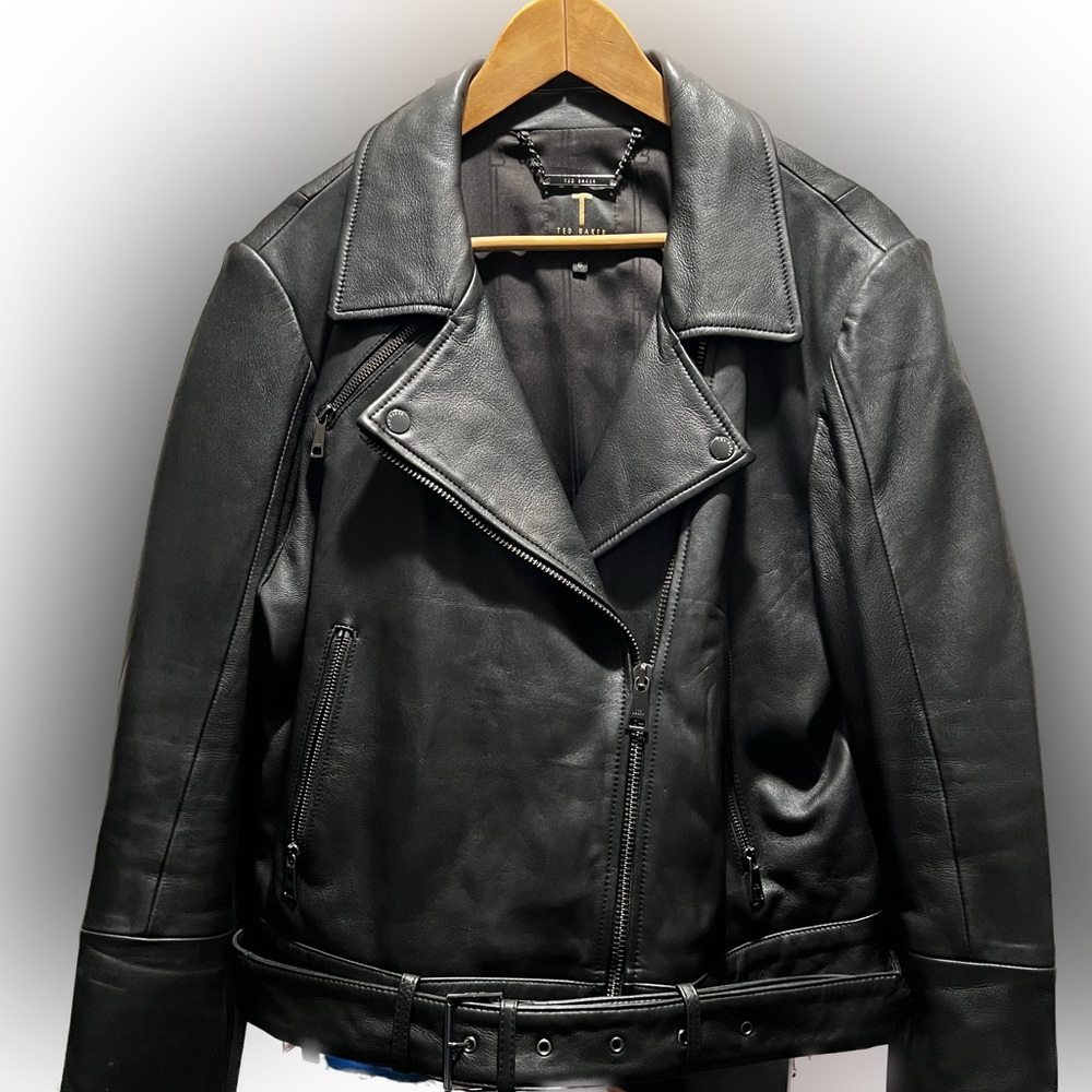 TED BAKER - LEATHER JACKET SIZE 6 (2xl) - SOFT BLACK LEATHER